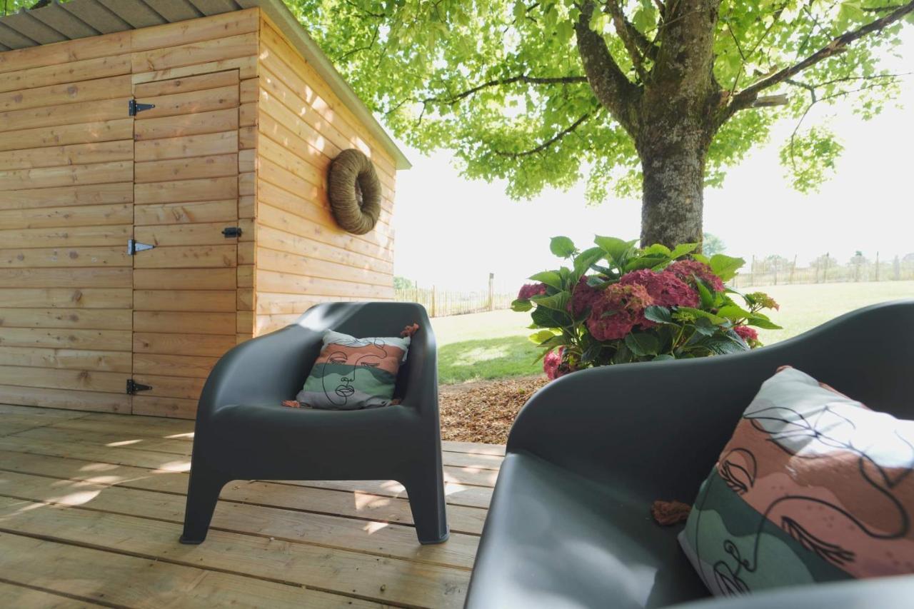 Bulles Odette & Ginette Et Tiny House Suzette "Au Guet Marais" Etape Insolite Paliseul المظهر الخارجي الصورة