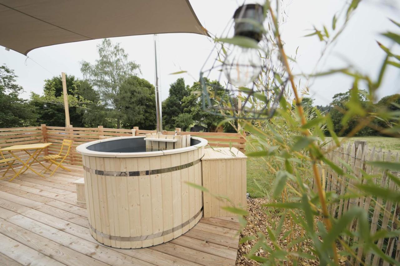 Bulles Odette & Ginette Et Tiny House Suzette "Au Guet Marais" Etape Insolite Paliseul المظهر الخارجي الصورة